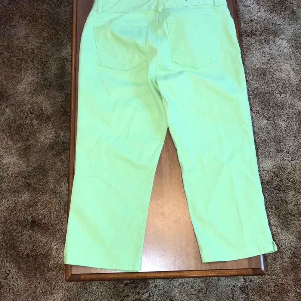 Chaps Lime Green Denim Capris Size 10 - Picture 7 of 7